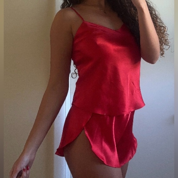 Vintage 90s Hidden Fantasies Dreamin' Of You Red Satin Two-Piece Sleepwear Set - Picture 10 of 13